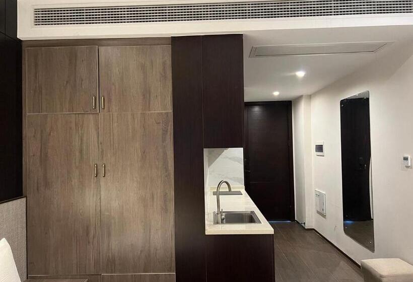 غرفة ديلوكس سرير كينج, Blue Bay Oceanview Residence