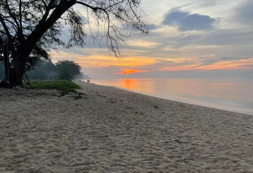 סוויטה נוף לים, Creamii Cafe Beach Rayong