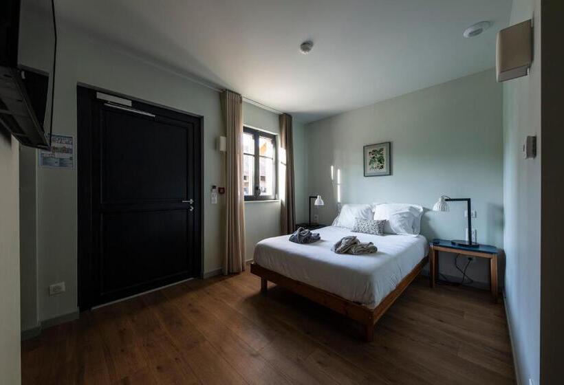 身障者適用スタンダードルーム, Hôtel Du Domaine Saint Loup