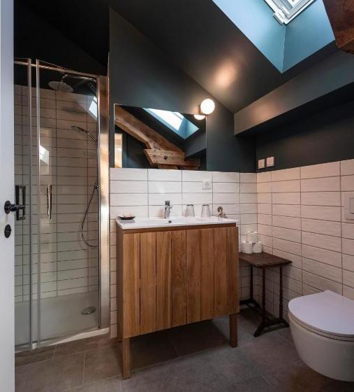 Номер Superior, Hôtel Du Domaine Saint Loup