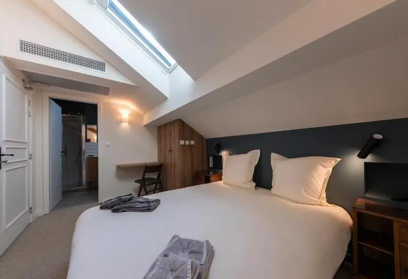 Superior-huone, Hôtel Du Domaine Saint Loup