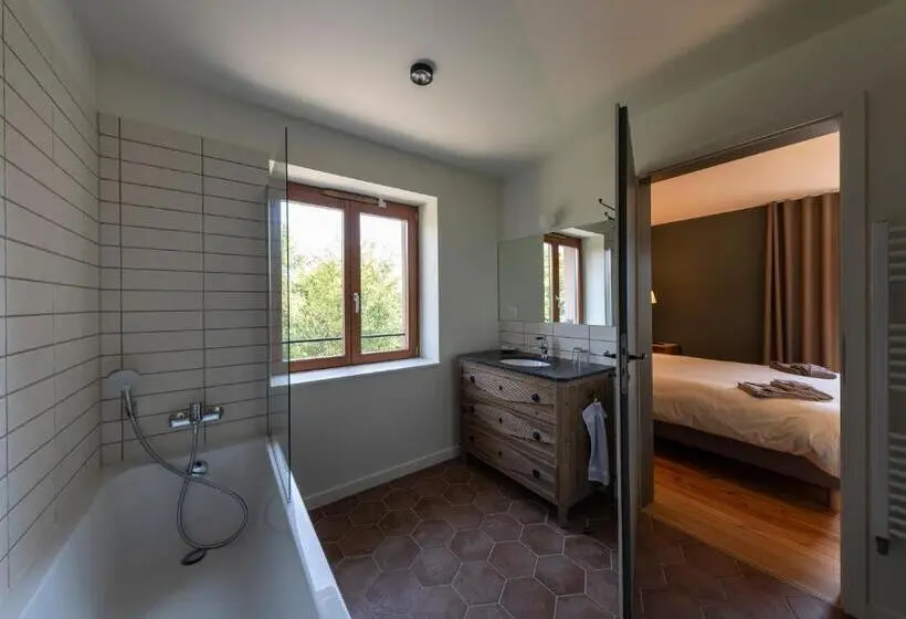 Deluxe-huone, Hôtel Du Domaine Saint Loup