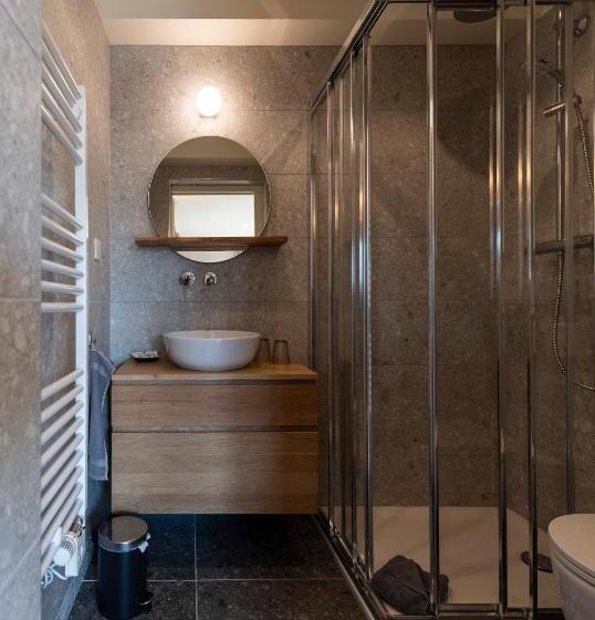 Номер Deluxe, Hôtel Du Domaine Saint Loup