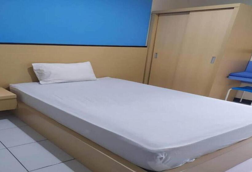 デラックスルーム, Oyo 93246 Kanditha Homestay