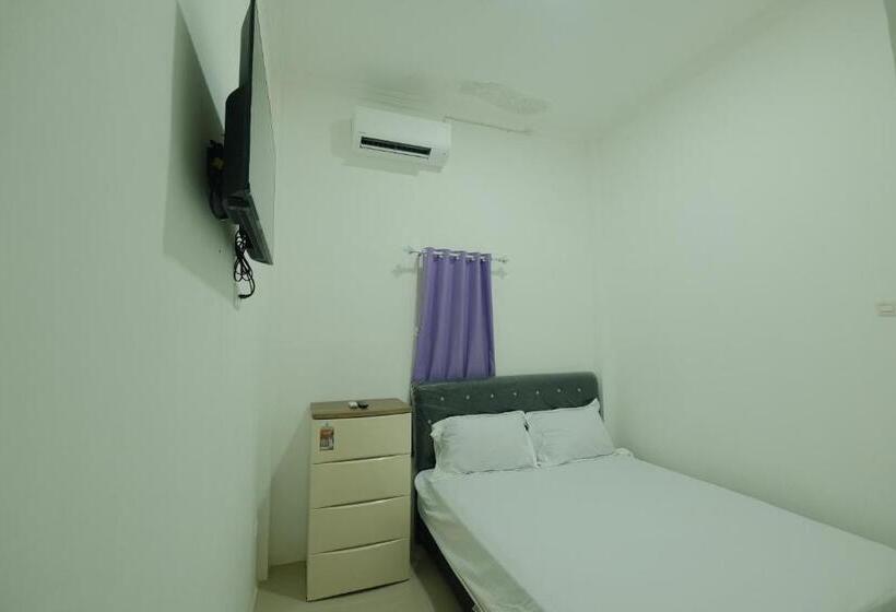 디럭스 룸, Oyo 93306 Penginapan Permata Hijau Syariah