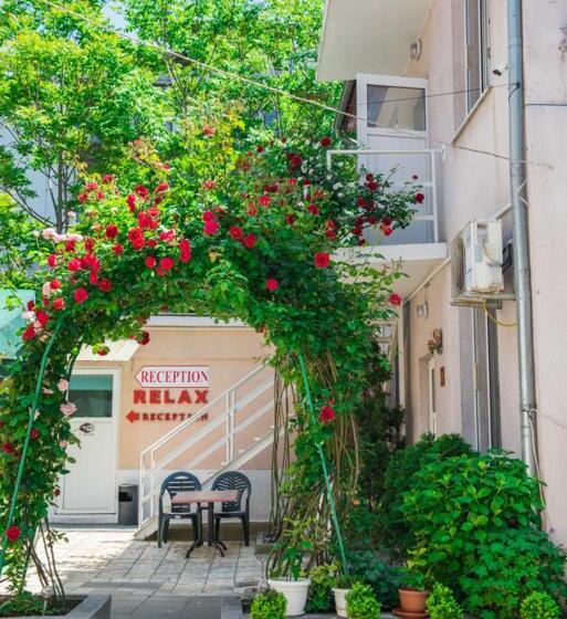 اتاق استاندارد, Relax