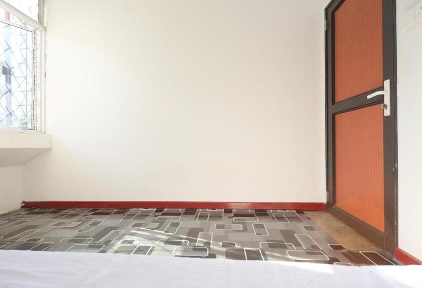 수피리어 싱글 룸, Spot On 93312 Homestay Orange