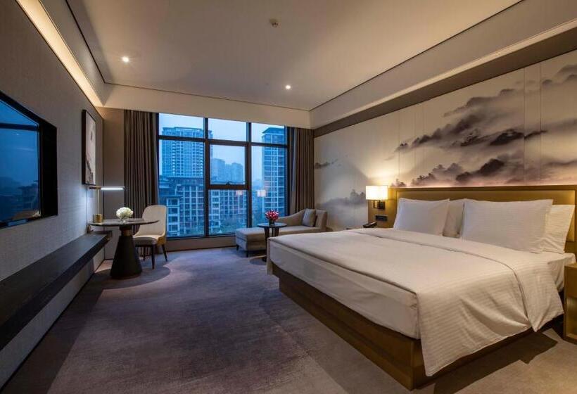 이그제큐티브 룸, Wanda Jin Pingxiang