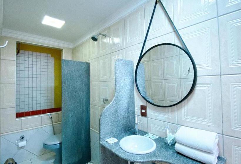 جناح, Motel Ceki Sabe