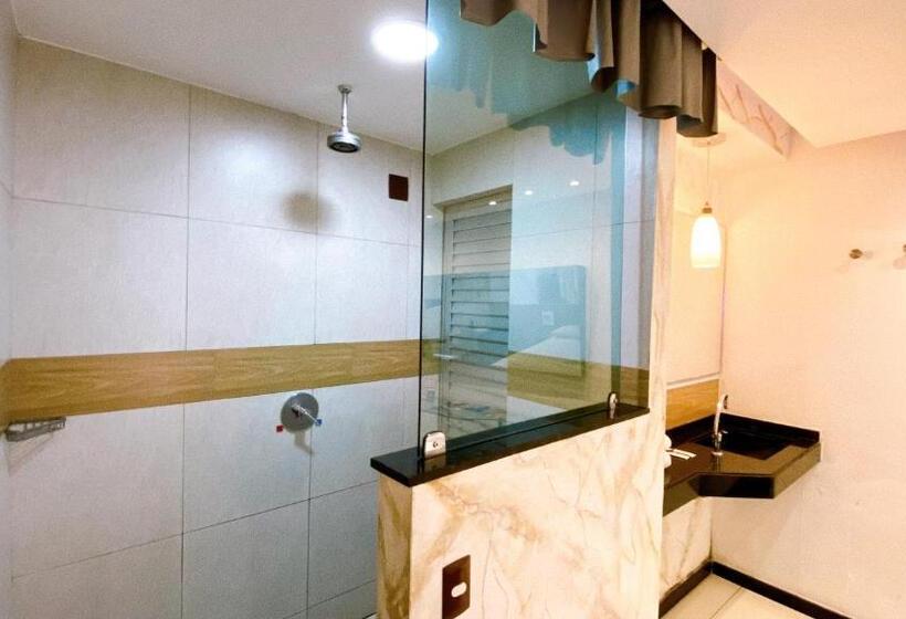 شقة غرفة واحدة, Motel Ceki Sabe