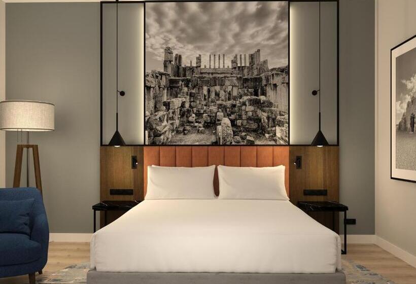 سوییت جونیور, Radisson Blu Hotel, Amman Galleria Mall