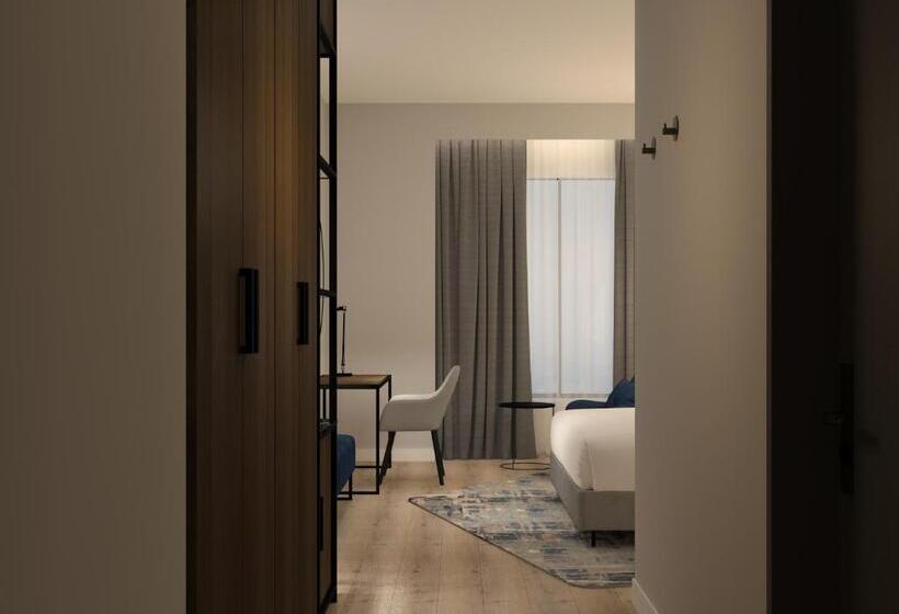 اتاق پرمیوم, Radisson Blu Hotel, Amman Galleria Mall