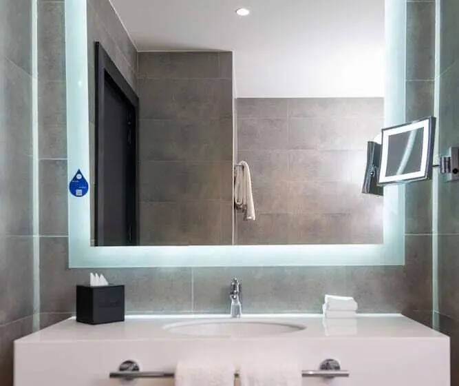 اتاق استاندارد, Radisson Blu Hotel, Amman Galleria Mall