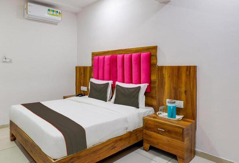 Standard Room, Fabhotel Star