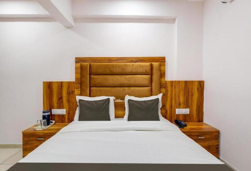 Standard Room, Fabhotel Star