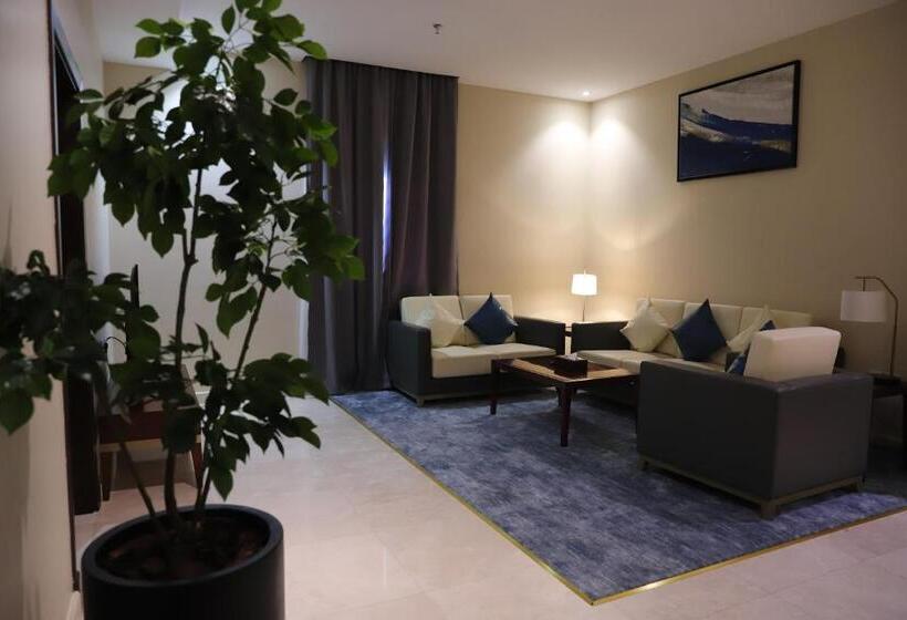 סוויטה, فندق جراند أوتيل للشقق المخدومة Grand Hotel Serviced Apartments