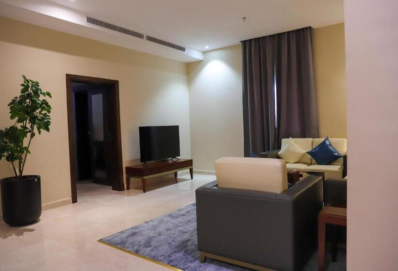 سوییت, فندق جراند أوتيل للشقق المخدومة Grand Hotel Serviced Apartments