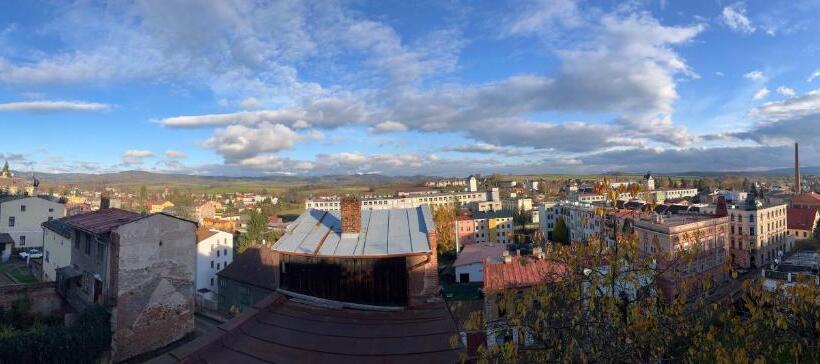 جناح مطلّ علي الحديقة, Apartmány Malé Náměstí, Broumov