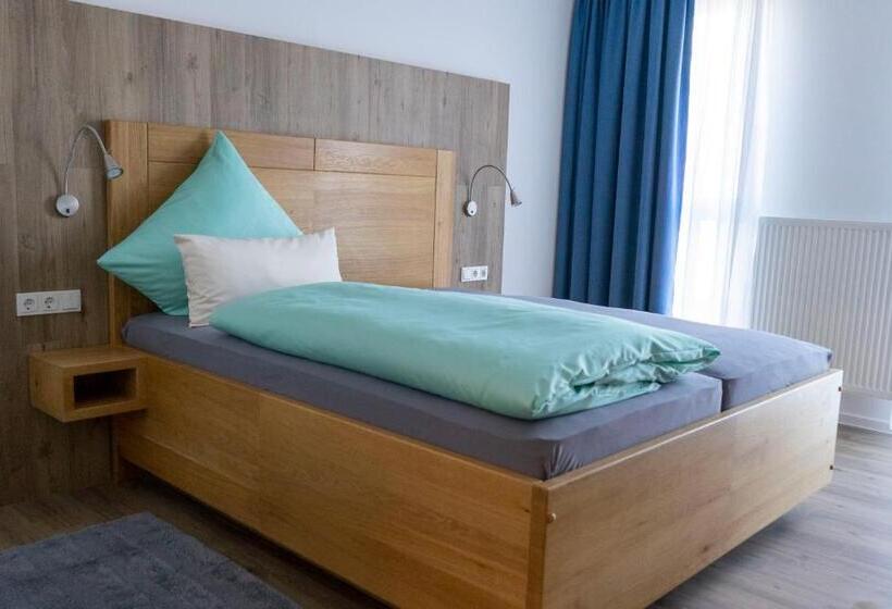 Номер Стандарт Индивидуальный, Amtsgerichts Blick