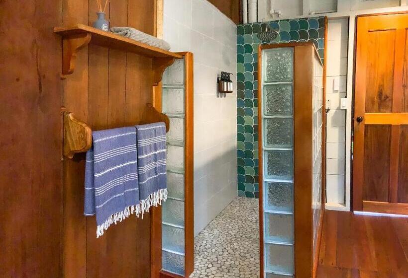 غرفة قياسية مطلّة علي الحديقة, The Lodge At Punta Rica  Hilltop Eco Lodge With Views & Pool