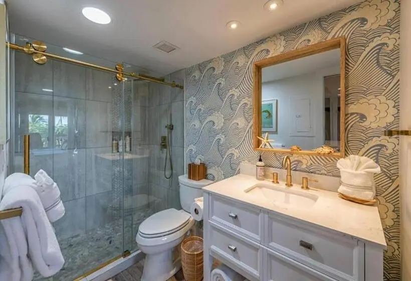 Deluxe-huoneisto 1 Makuuhuone, Top 5 Home With King Bed Plus Steps To Beach & Shops