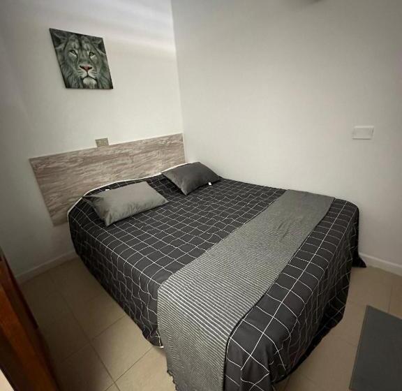 דירת חדר נוף לבריכה, Golf Del Sur Tenerife   Casa Barrera Verde Green Park La Corbeta