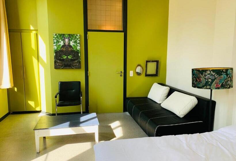 חדר קלאסי לארבעה, De Lotuspoort Met Mihr S B&b In De Abdij Van Bornem