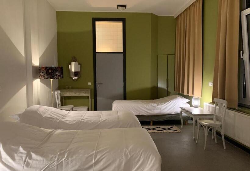 패밀리 룸, De Lotuspoort Met Mihr S B&b In De Abdij Van Bornem