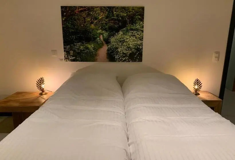 Economy-huone, De Lotuspoort Met Mihr S B&b In De Abdij Van Bornem
