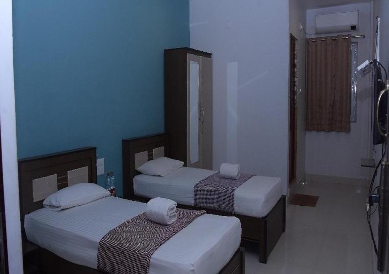 Номер Deluxe, Mangalam Residency