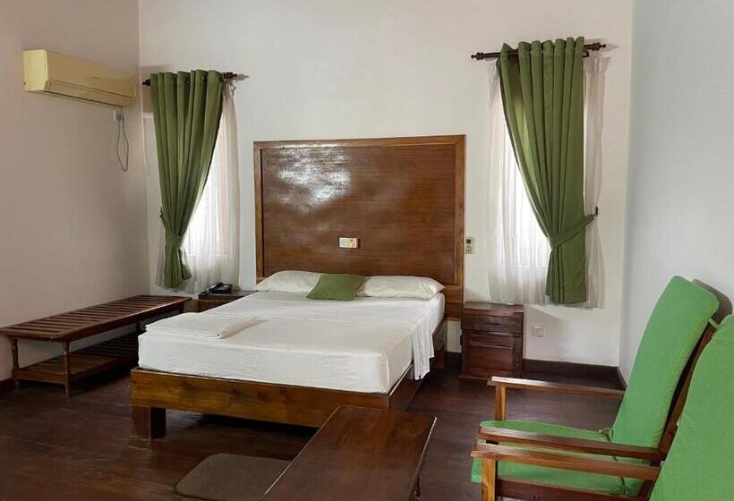 Standardrum, Neithal Batticaloa