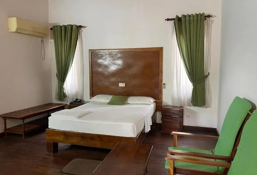 Chambre Standard, Neithal Batticaloa