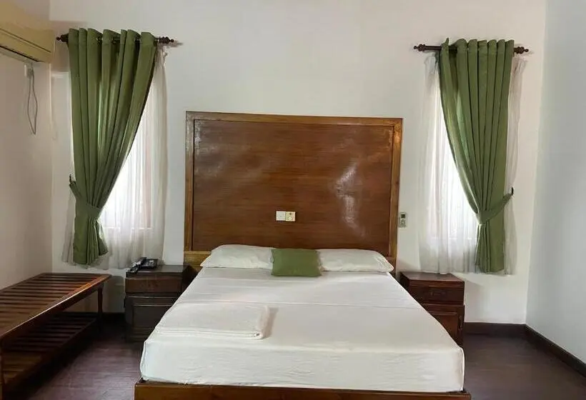 Chambre Standard, Neithal Batticaloa