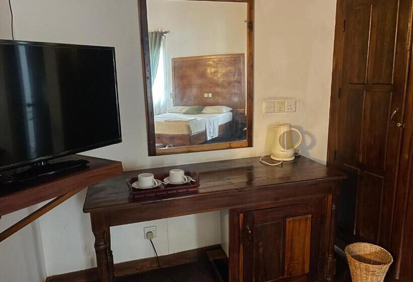 Standardrum, Neithal Batticaloa