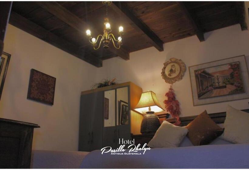 اتاق استاندارد, Pasillo Rholyn