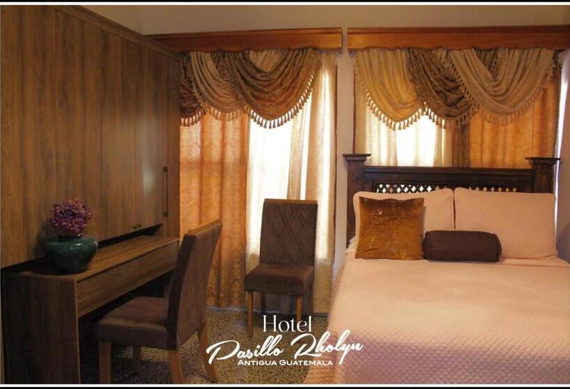 اتاق استاندارد چهار تخته, Pasillo Rholyn