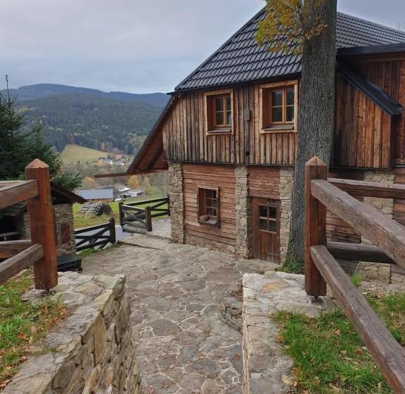 スタンダード4人部屋, Berry