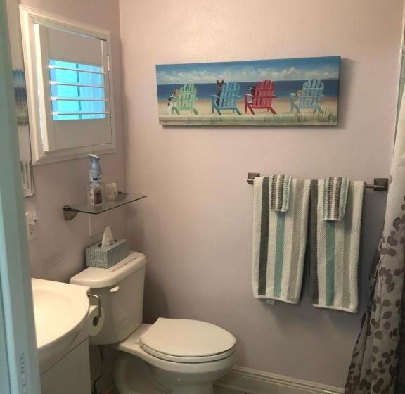 豪华工作室, Billy S Resort Clothing Optional  Men Only   Solo Hombres