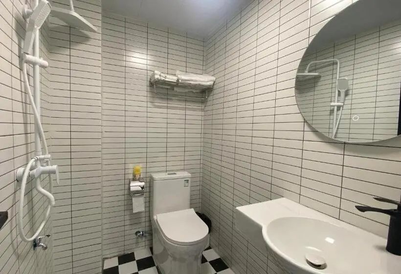 Standard-huone King-vuode, Pomelo Hostel Xingping