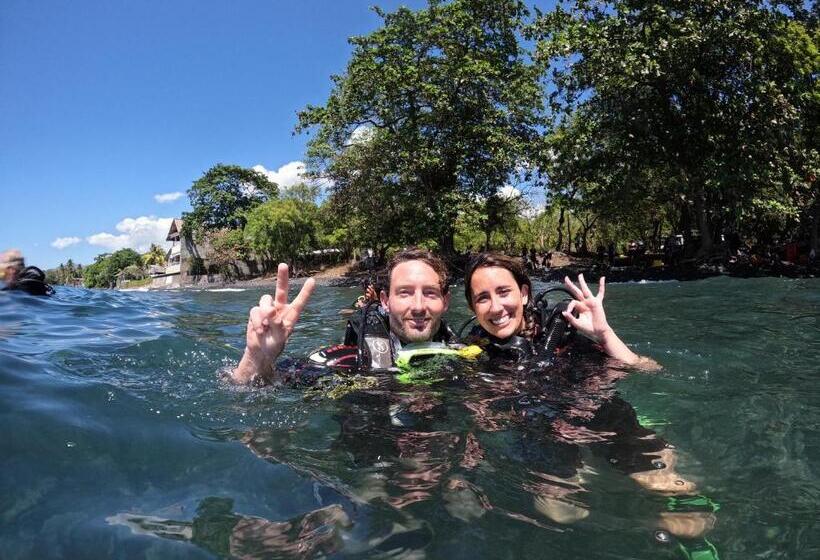 غرفة ديلوكس مطلة على حمام السباحة, Melasti Mountain Villa, Amed Bali   Agung Room 2