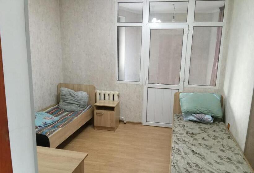 اتاق استاندارد با تراس, Aila Hostel