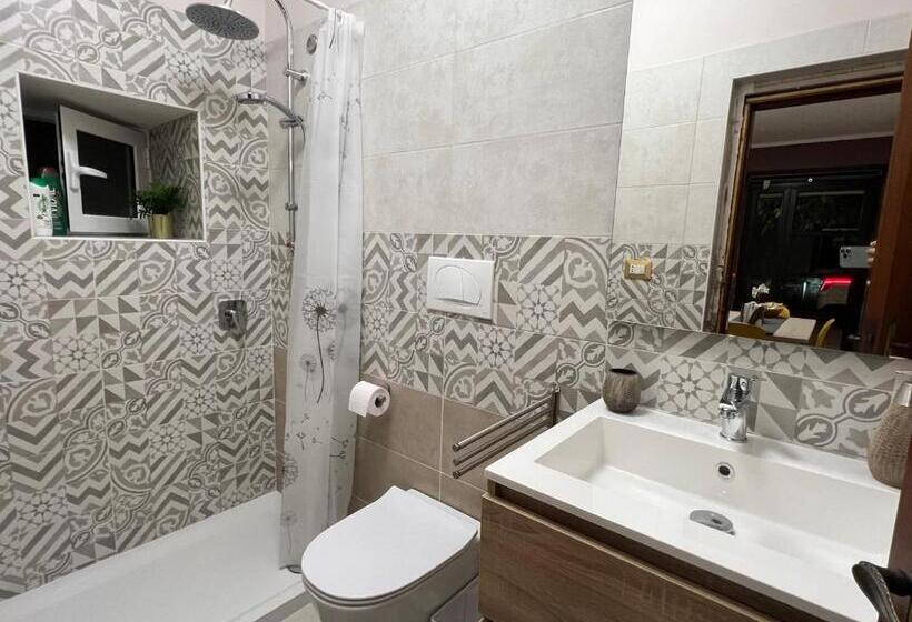 Quarto Estandar Individual, Casa Di Mirto