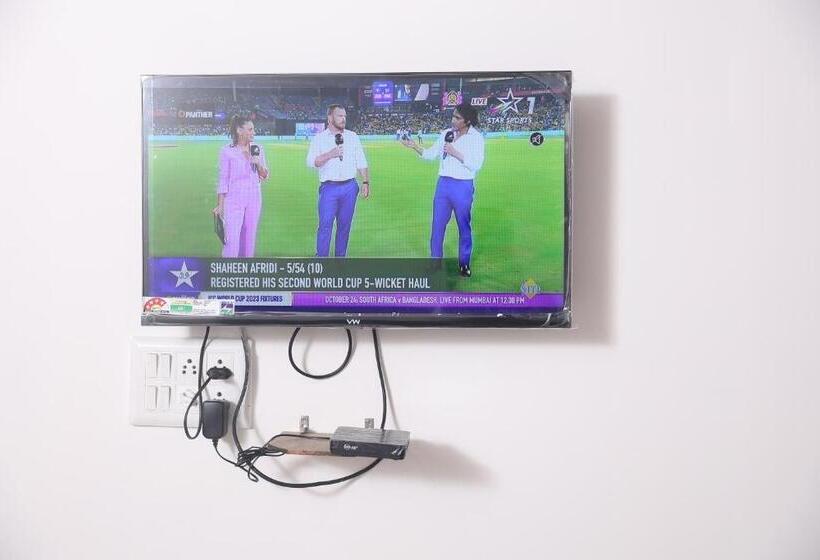 디럭스 트리플 룸, Ace Suites