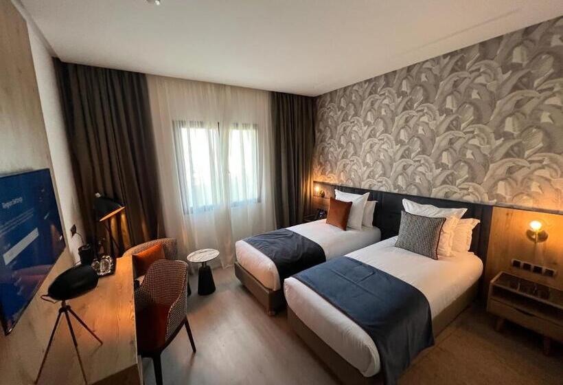 اتاق سوپریور, Ben Batouta   Tanger