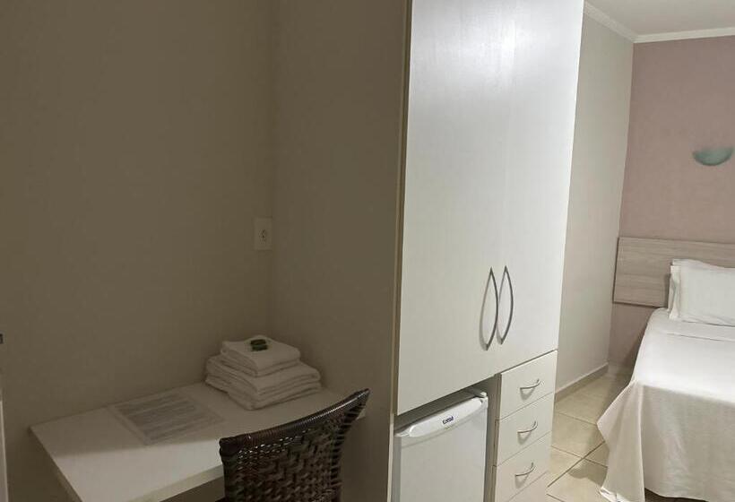 スタンダードルーム, Pousada Mineira