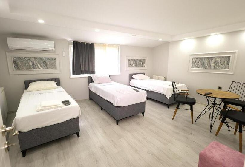 Family Suite, Joe Black Apart