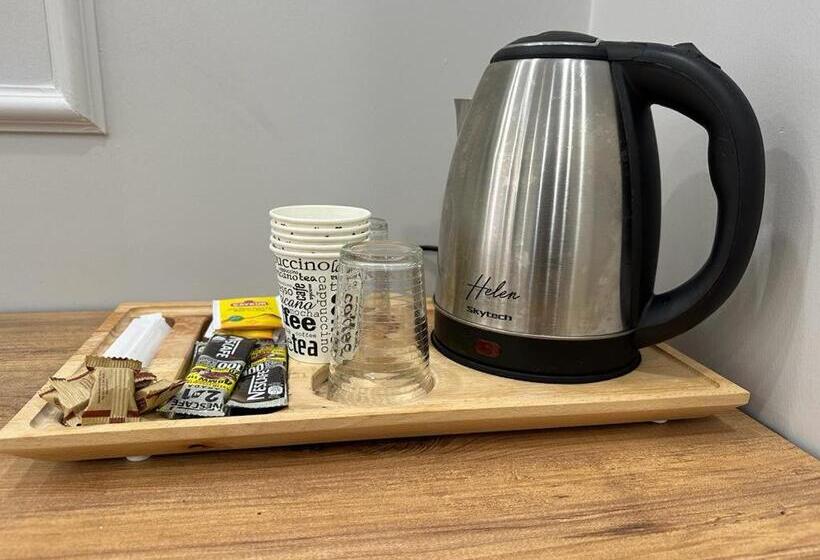 Трехместный Номер Deluxe, Joe Black Apart