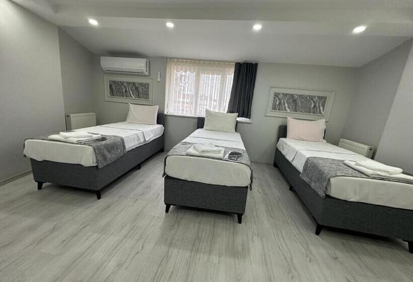 Family Suite, Joe Black Apart