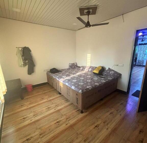 غرفة عائلية, Sahyadri Farmhouse