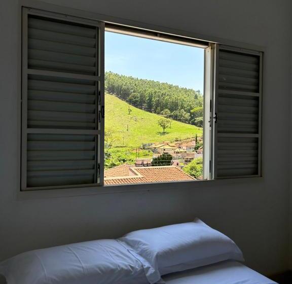 Quarto Triplo Standart, Suites Silva